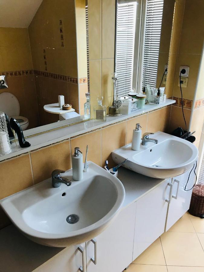 Dům na přespání grilovačku a pohodu Bast Exterior foto